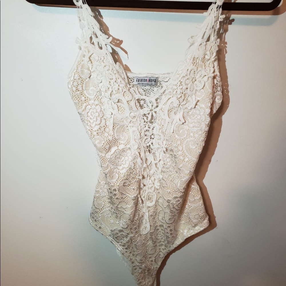 Sexy lace bodysuit - Night Out